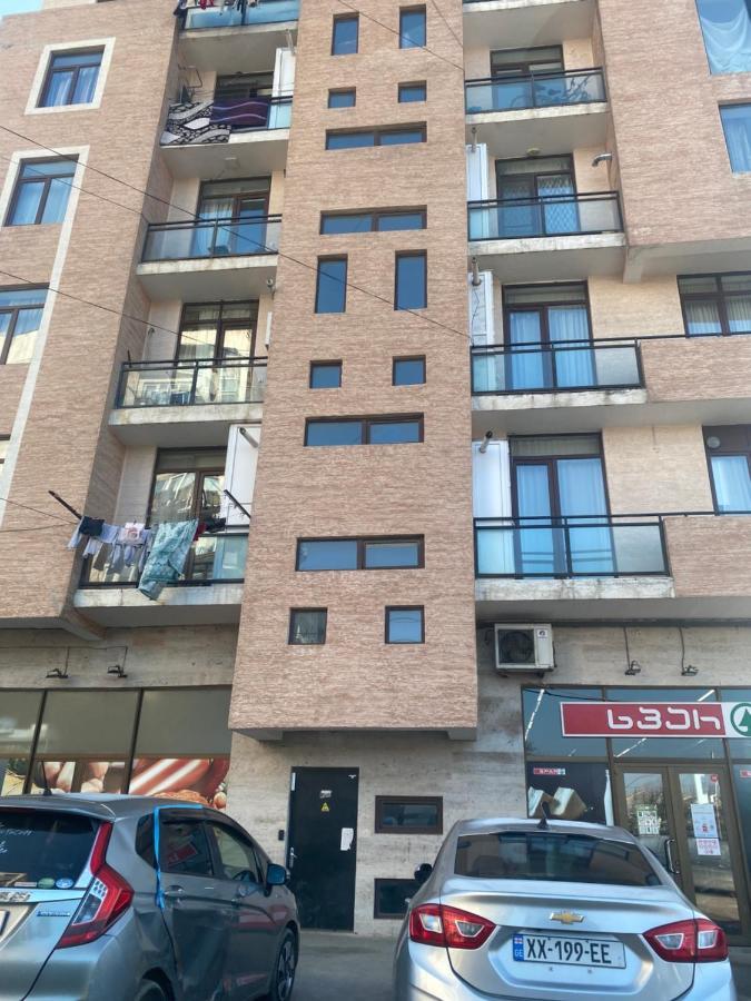 House In Varketili Tbilisi Bagian luar foto