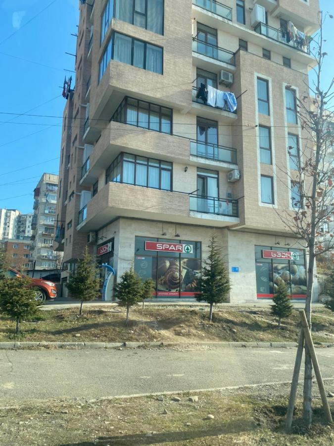 House In Varketili Tbilisi Bagian luar foto